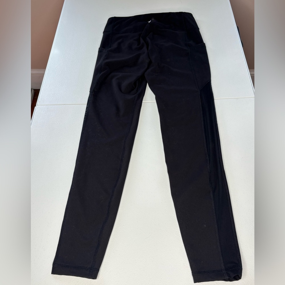 Old Navy active go dry leggings, Black, Women's Size Small.